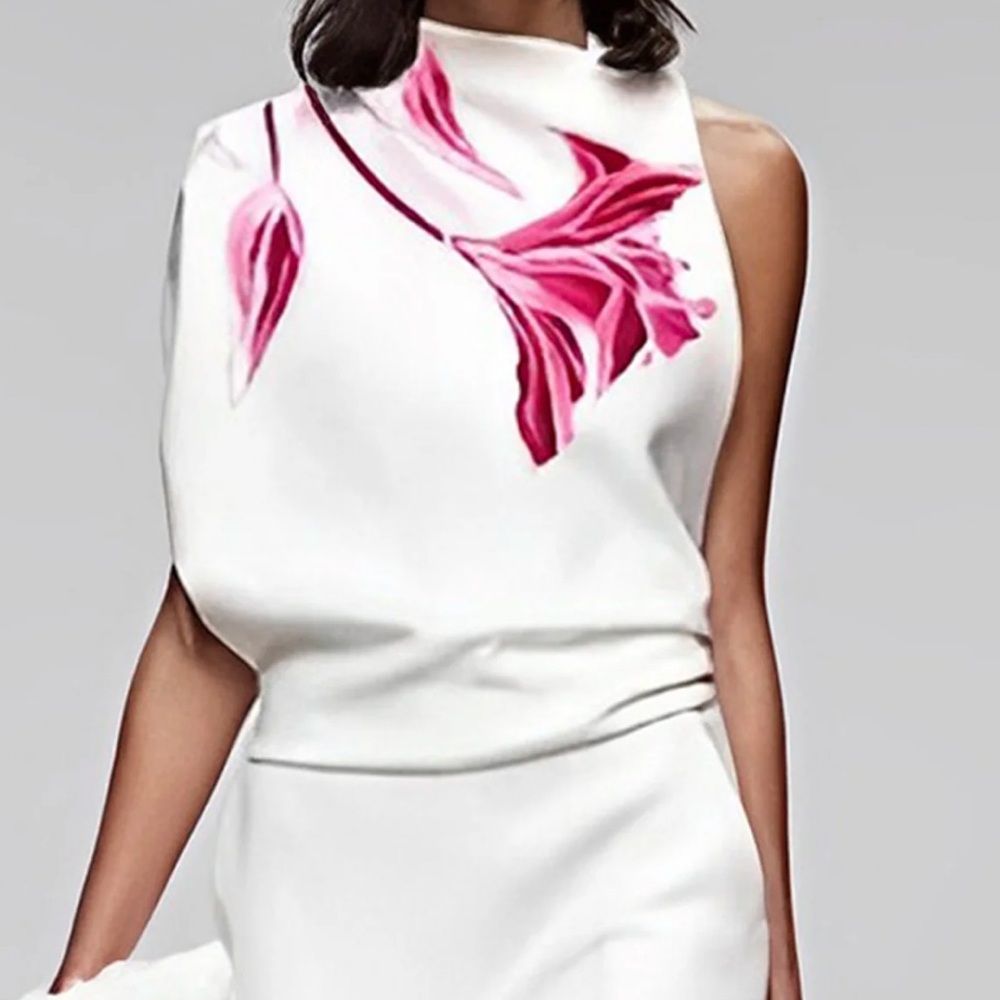 STYLEWE White Top with Pink Floral Design - Picture 2 of 8